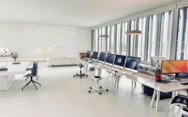 Office - image - 4