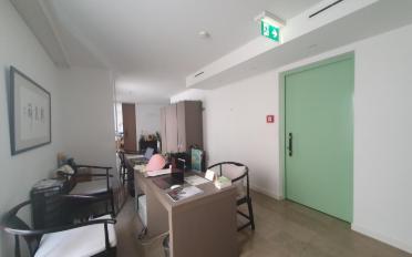 Bureau - image - 3