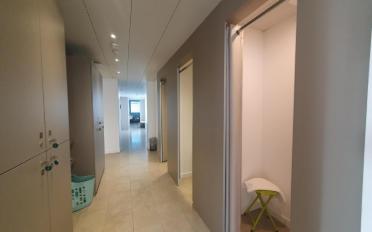 Bureau - image - 12