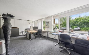 Bureau - image - 7