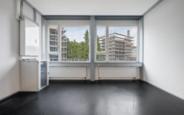 Office - image - 7
