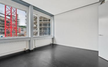Office - image - 8
