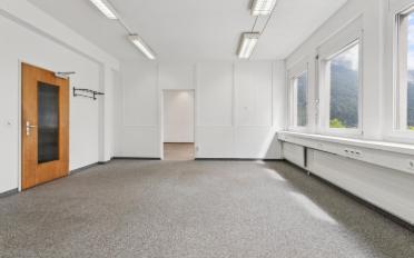 Office - image - 7