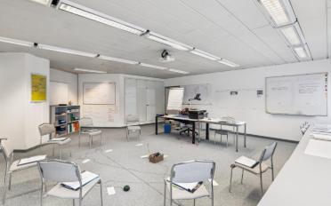 Bureau - image - 2