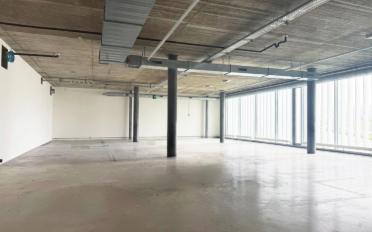 Commercial - image - 4