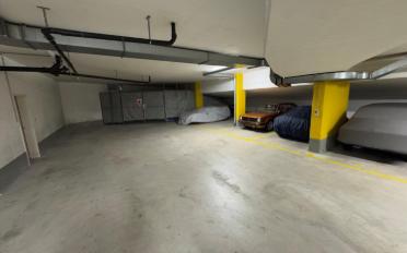 Single garage - image - 2