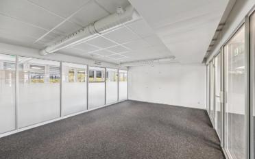 Commercial - image - 6