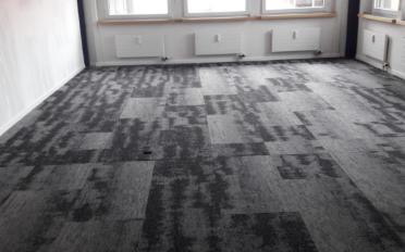Office - image - 7