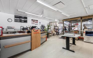 Shop - image - 2