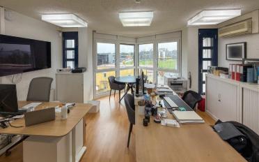 Office - image - 2