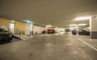Covered parking place bike - image - 2