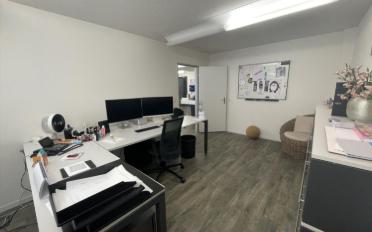 Office - image - 3