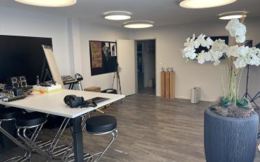 Office - image - 5