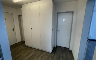 Office - image - 9
