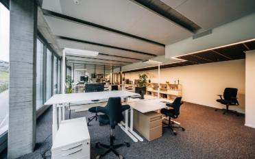 Commercial - image - 3