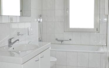 Apartment 4 rooms - image - 4