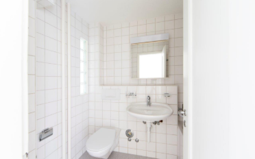 Apartment 4 rooms - image - 4