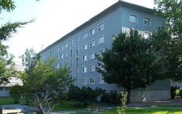 Moto Hallenplatz - image - 1