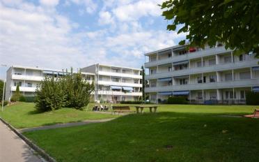 Place à motos couverte - image - 1