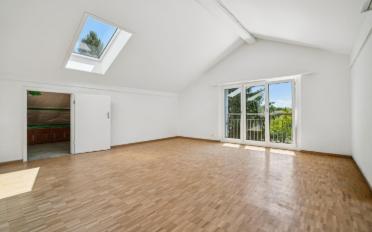 Dachwohnung 2.5 Zimmer - image - 1