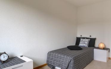 Apartment 4 rooms - image - 6