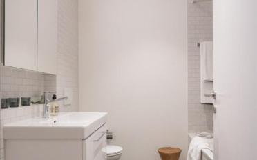 Apartment 2.5 rooms - image - 6