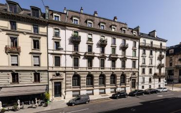 Apartment 4 rooms - image - 1
