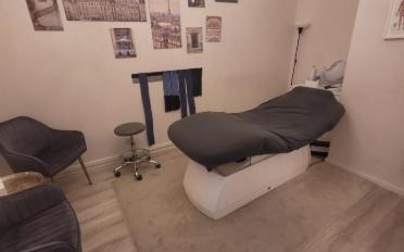 Commercial - image - 2