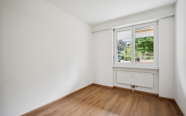 Apartment 4 rooms - image - 8