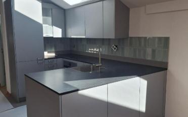 Dachwohnung 2.5 Zimmer - image - 4