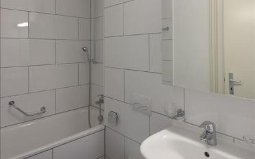 Apartment 5.5 rooms - image - 8