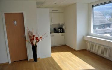 Office - image - 4