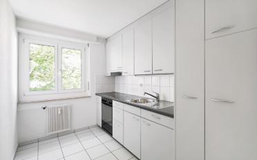 Apartment 4 rooms - image - 3