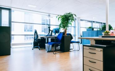 Commercial - image - 3