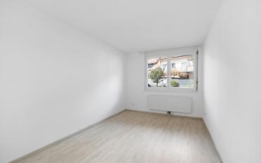 Apartment 4 rooms - image - 8