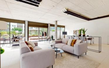 Commercial - image - 3