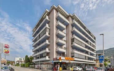 Apartment 5 rooms - image - 1