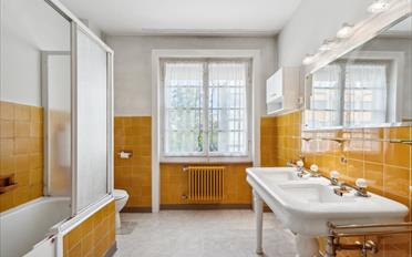 Reihenfamilienhaus 10 Zimmer - image - 9