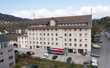 Commercial - image - 6