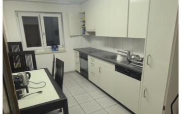 Apartment 4 rooms - image - 2