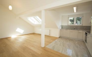 Dernier étage 2 pièces - image - 4