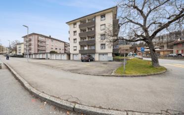 Apartment 4 rooms - image - 2