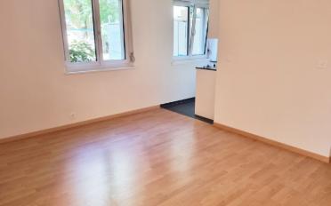 Furnished flat 2 rooms - image - 4