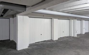 Single garage - image - 2