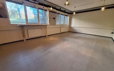 Commercial - image - 3