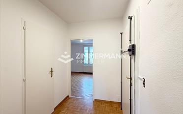 Apartment 4 rooms - image - 2