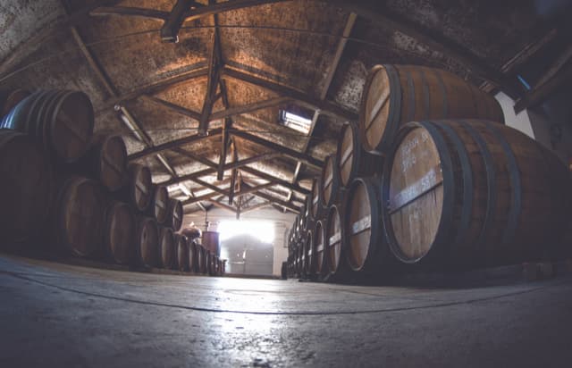 Le cognac est vieilli dans des fûts de chêne jusqu’à 40 ans.