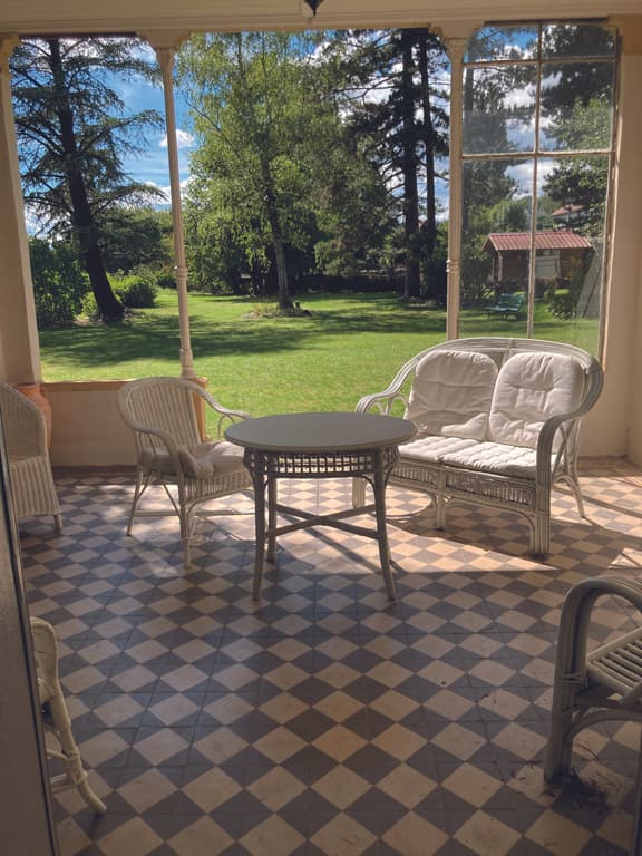 La propriété dispose encore d'un vaste parc.