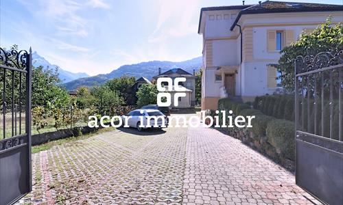 MONTHEY - Immeuble de prestige unique avec plusieurs logements
