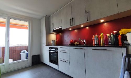Grand appartement de 4 pièces et garage à vendre à Aigle — photo 2